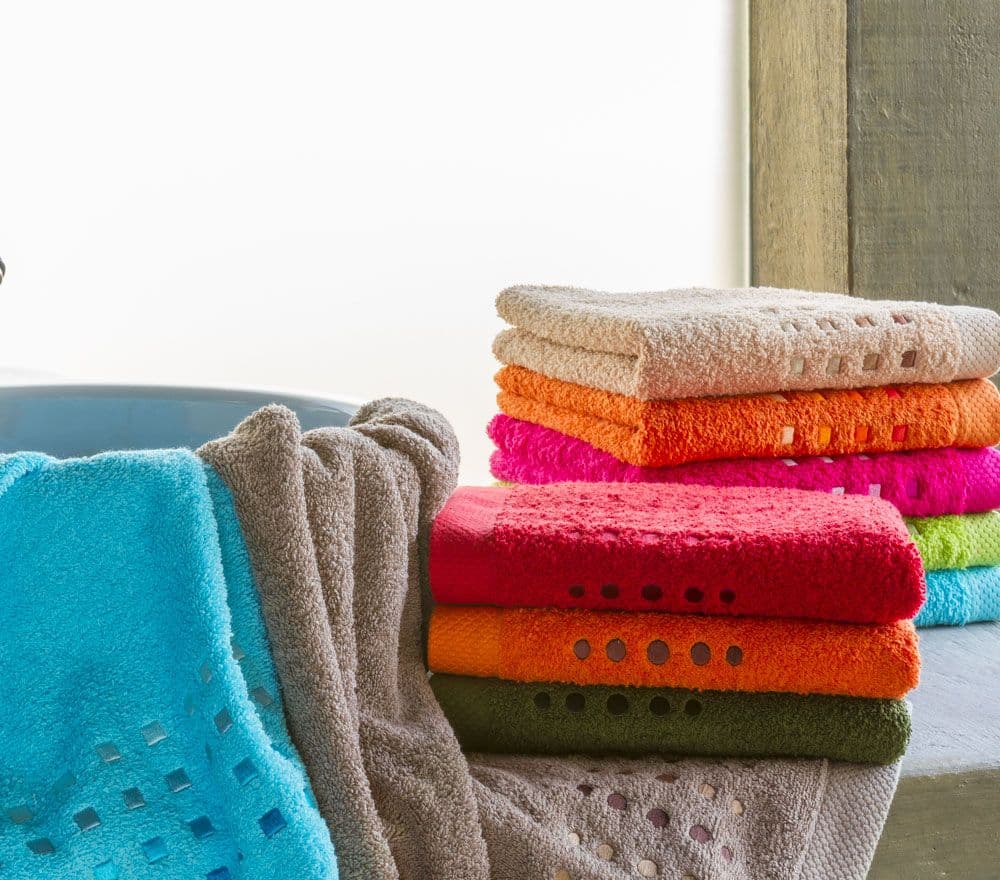 lasa-linge-de-bain-brode-pure-squares-13-coloris-24477_OdGRoX1.jpg